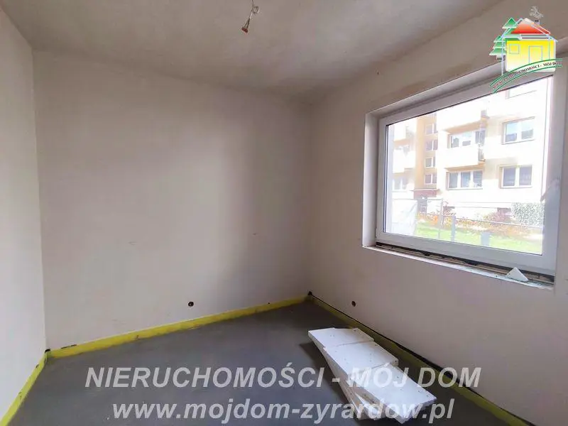 Dom w stanie deweloperskim blisko centrum Mszczonowa.