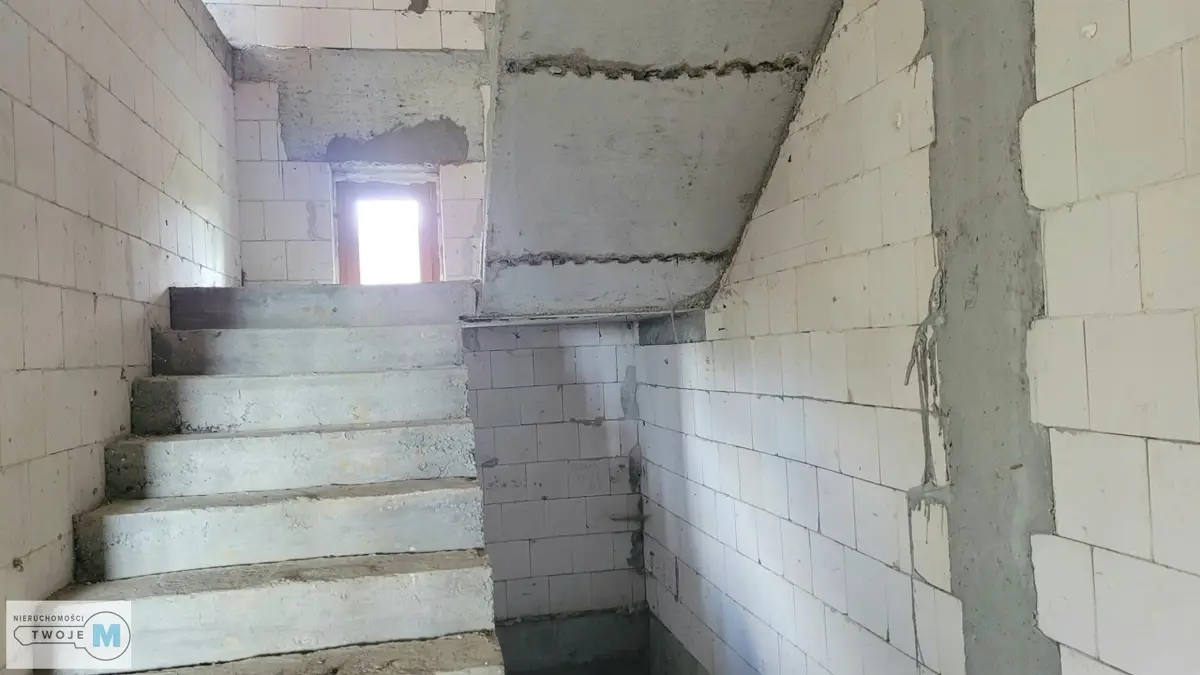 Dom z poddaszem, stan surowy zamknięty - Zaborze