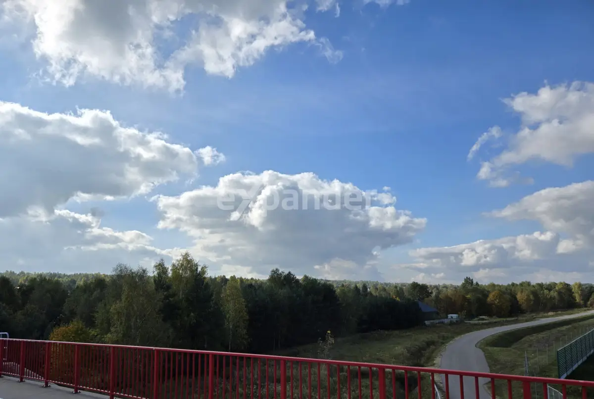 1,5km od szkoły w Wierzchowisku