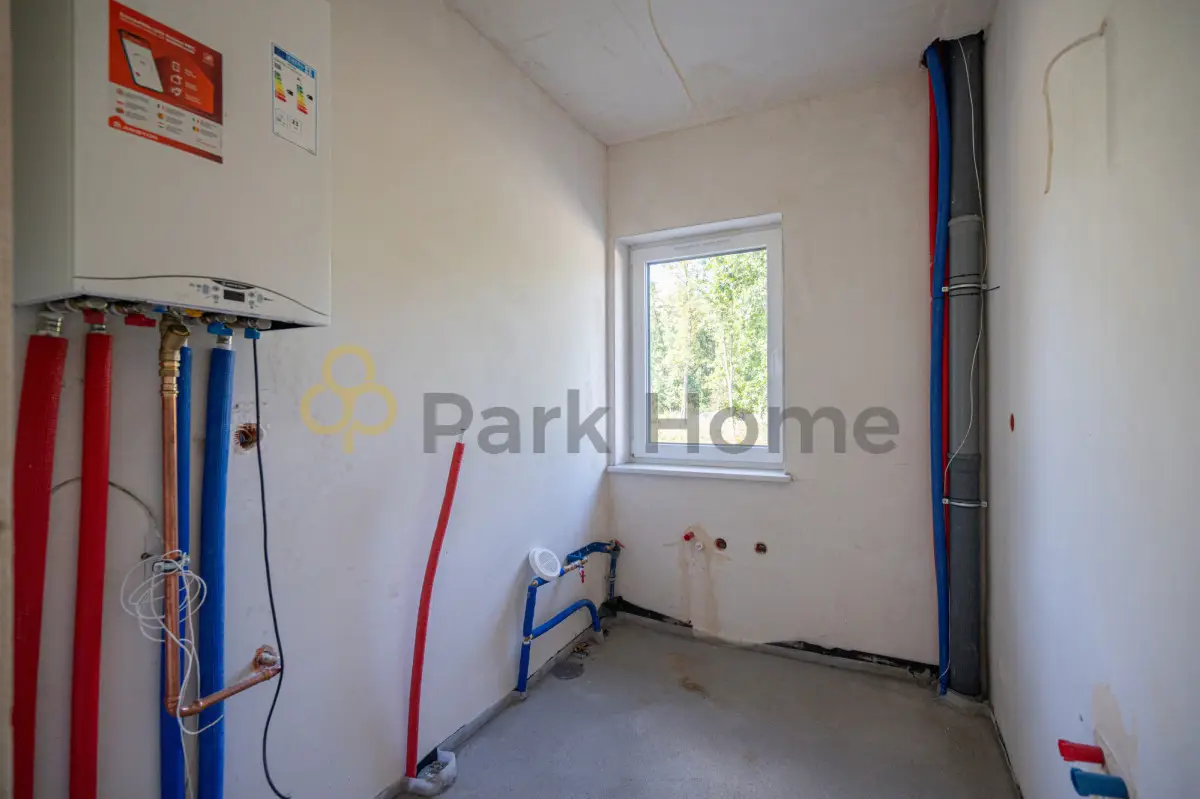 Nowy dom z własnym ogrodem - blisko natury