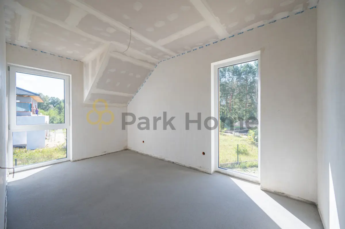 Nowy dom z własnym ogrodem - blisko natury