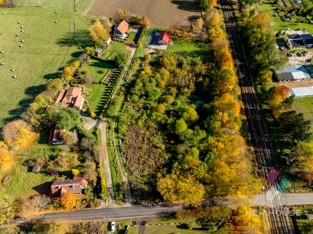 Działki z warunkami zab. pod 3 budynki mieszkalne