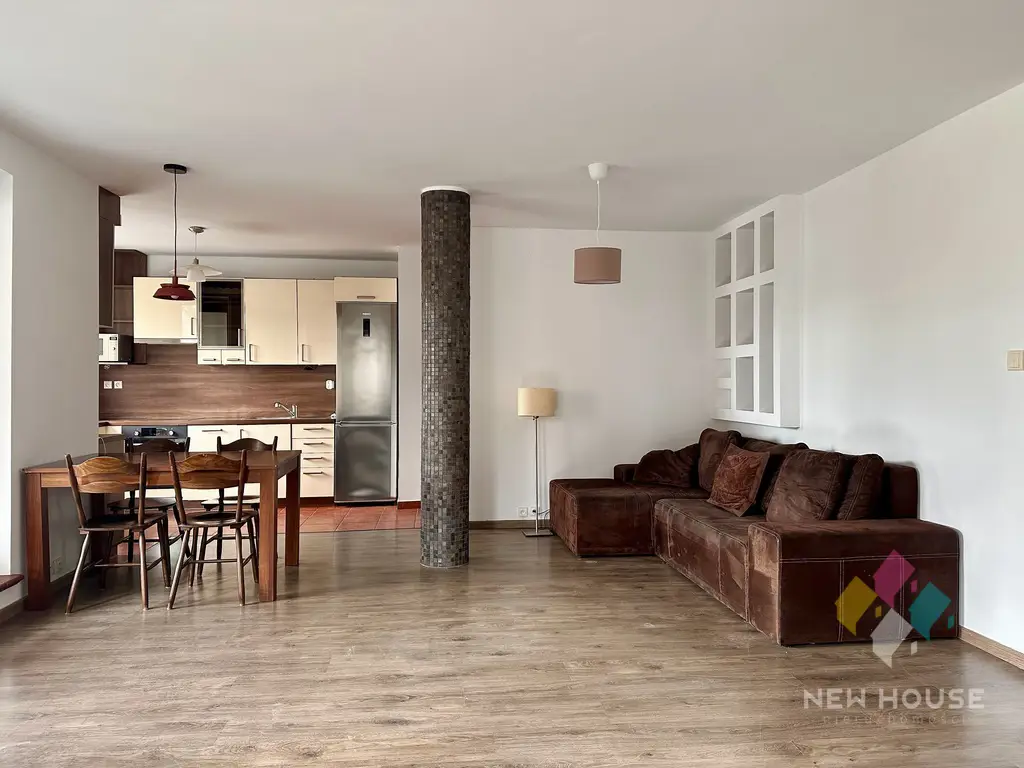 Śródmieście, przestronne mieszkanie 89m2, 2balkony