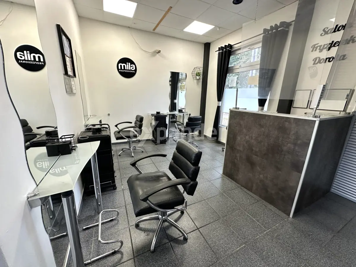 Gotowy do użytku lokal w centrum Zdzieszowic