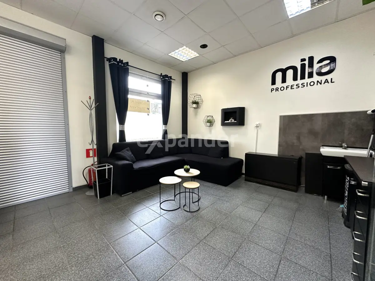 Gotowy do użytku lokal w centrum Zdzieszowic