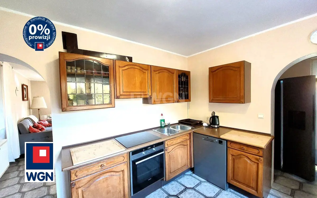 Na sprzedaż duży jednorodzinny dom 328 m kw. 10 pokoi Budzistowo k. Kołobrzegu