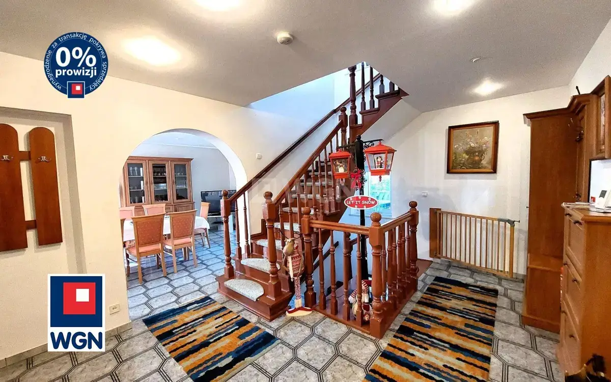 Na sprzedaż duży jednorodzinny dom 328 m kw. 10 pokoi Budzistowo k. Kołobrzegu