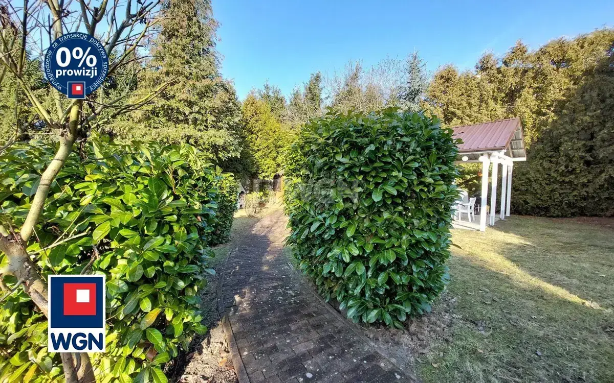 Na sprzedaż duży jednorodzinny dom 328 m kw. 10 pokoi Budzistowo k. Kołobrzegu